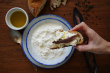 Załaduj obraz do przeglądarki galerii, Stracciatella - Bianca Mozzarella