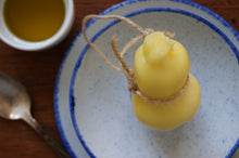 Załaduj obraz do przeglądarki galerii, Scamorza - Bianca Mozzarella